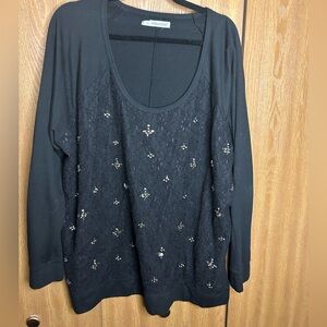 Maurice’s sweatshirt